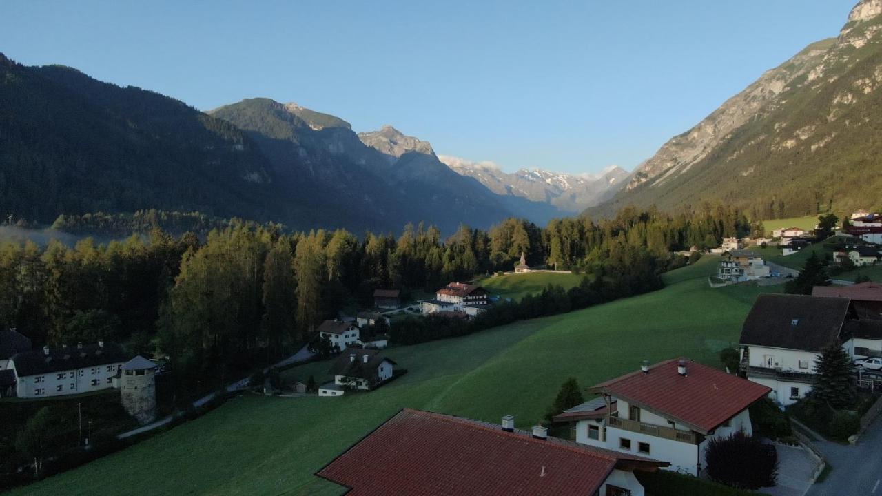 טרינס Alpen Gasthof Apartments Hohe Burg מראה חיצוני תמונה